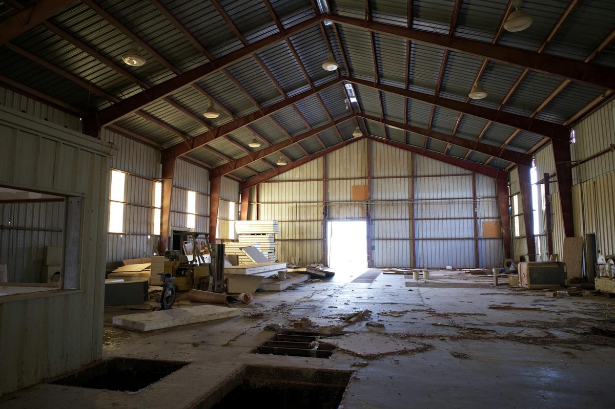 Metal building spray foam Knoxville